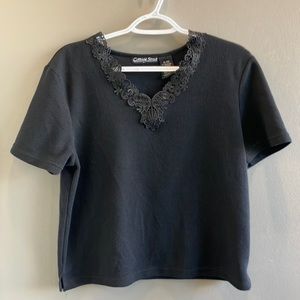 Cottage Street Women’s Short Sleeved Black Blouse Size XL